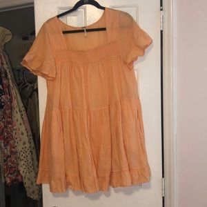 Worn a couple times, fun and comfy/flowy dress